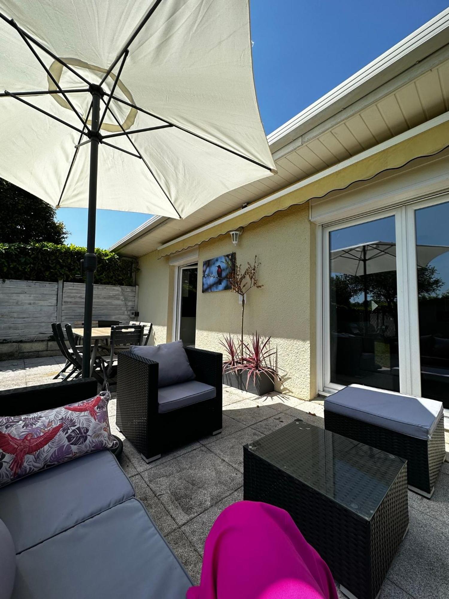 Les Temps Heureux Exclusivement Familles Villa Quimper Buitenkant foto